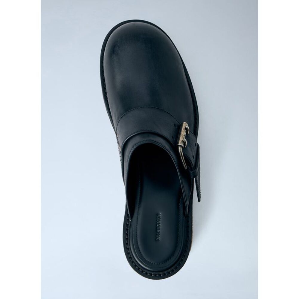 Balenciaga Men Venom Wurn-Out Mules - Picture 6 of 6